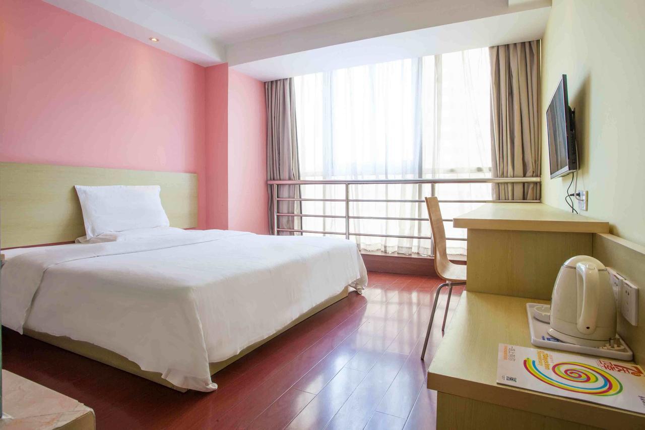 7Days Inn Guangzhou Southern Hospital Medical College Station Экстерьер фото
